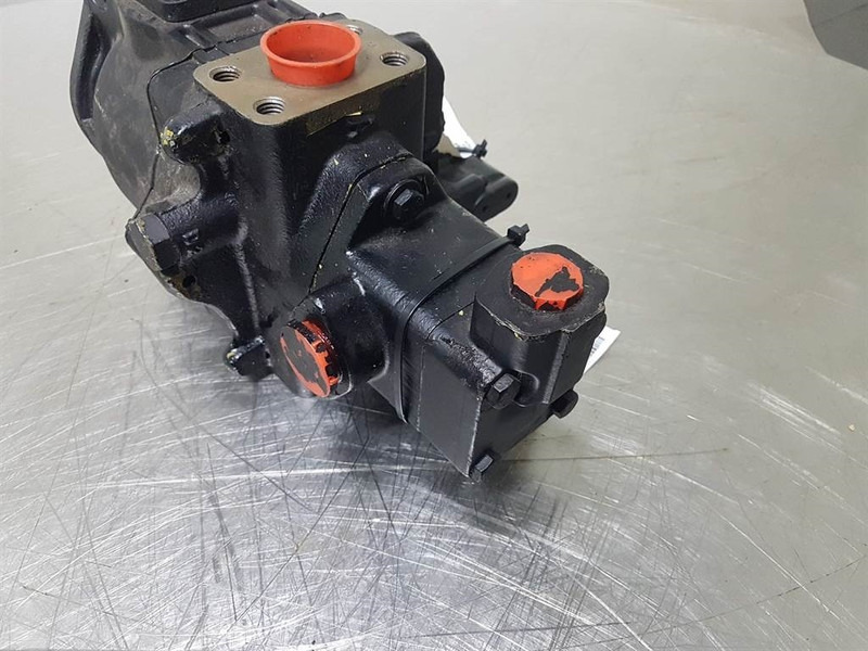 Vickers V101B4B41D20R-090 - Gearpump/Zahnradpumpe - Hüdraulika - Ehitusmasinad: pilt 2 Vickers V101B4B41D20R-090 - Gearpump/Zahnradpumpe - Hüdraulika - Ehitusmasinad: pilt 2