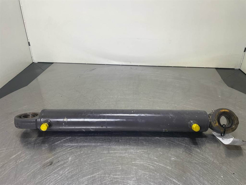 Volvo L30B-ZM2808056-Lifting cylinder/Hubzylinder - Hüdraulika - Ehitusmasinad: pilt 1 Volvo L30B-ZM2808056-Lifting cylinder/Hubzylinder - Hüdraulika - Ehitusmasinad: pilt 1