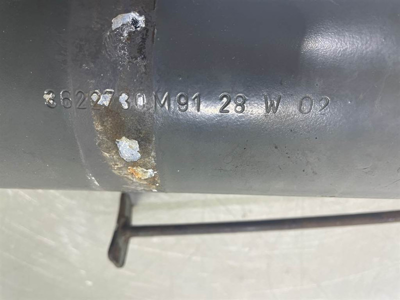 Volvo L30D-ZM2808057-Tilt cylinder/Kippzylinder - Hüdraulika - Ehitusmasinad: pilt 4 Volvo L30D-ZM2808057-Tilt cylinder/Kippzylinder - Hüdraulika - Ehitusmasinad: pilt 4