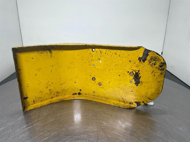 Volvo L30D-ZM2814134-Mud guard/Kotfluegel/Spatbord - Raam/ Konstruktsioon - Ehitusmasinad: pilt 5 Volvo L30D-ZM2814134-Mud guard/Kotfluegel/Spatbord - Raam/ Konstruktsioon - Ehitusmasinad: pilt 5