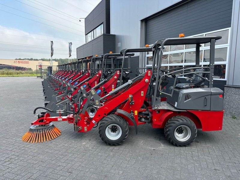 WIARTH E700 ELECTRIC - Rataslaadur: pilt 1 WIARTH E700 ELECTRIC - Rataslaadur: pilt 1