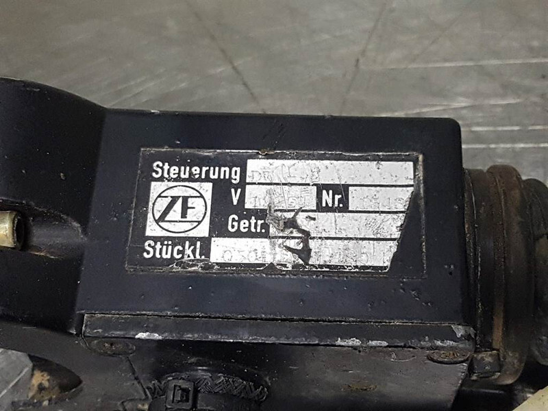 Werklust WG35B-ZF-Steer col switch/Lenkstockschalter - Elektrisüsteem - Ehitusmasinad: pilt 4 Werklust WG35B-ZF-Steer col switch/Lenkstockschalter - Elektrisüsteem - Ehitusmasinad: pilt 4
