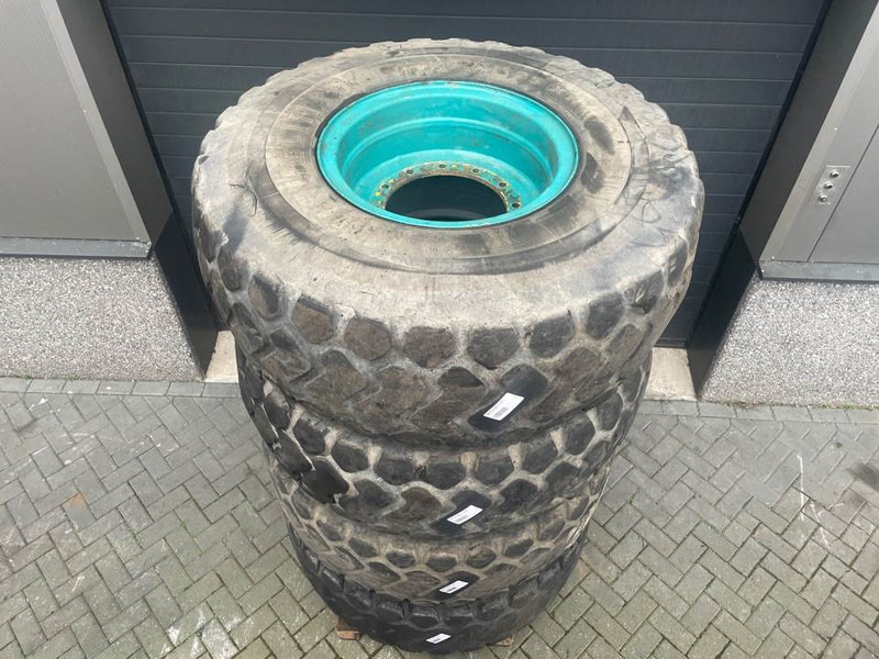Werklust WG35E-Michelin 20.5R25-Tire/Reifen/Band - Rehvid ja veljed - Ehitusmasinad: pilt 4 Werklust WG35E-Michelin 20.5R25-Tire/Reifen/Band - Rehvid ja veljed - Ehitusmasinad: pilt 4