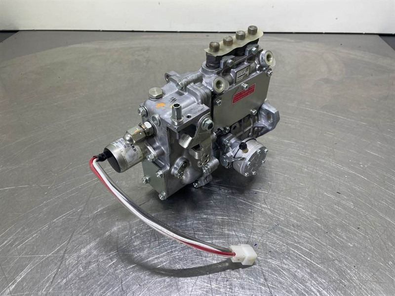 Yanmar 4TNE88-NSW-Fuel pump/Kraftstoffpumpe/Brandstofpomp - Mootor - Ehitusmasinad: pilt 2 Yanmar 4TNE88-NSW-Fuel pump/Kraftstoffpumpe/Brandstofpomp - Mootor - Ehitusmasinad: pilt 2