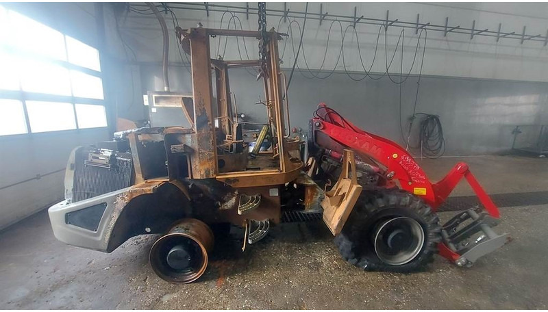 Yanmar V70 Speeder - (For parts) - Rataslaadur: pilt 1 Yanmar V70 Speeder - (For parts) - Rataslaadur: pilt 1