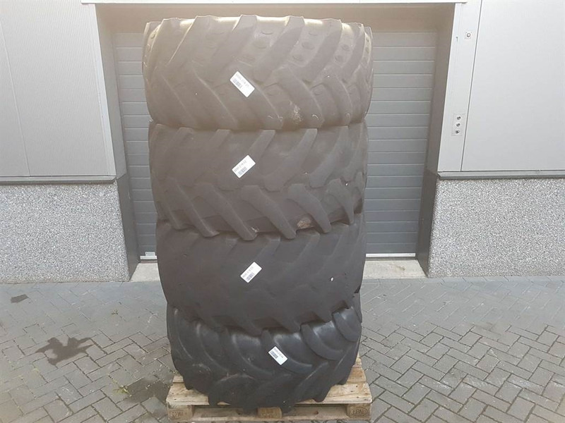 Zettelmeyer ZL801-BKT 480/70R24-Tire/Reifen/Band - Rehvid ja veljed - Ehitusmasinad: pilt 1 Zettelmeyer ZL801-BKT 480/70R24-Tire/Reifen/Band - Rehvid ja veljed - Ehitusmasinad: pilt 1