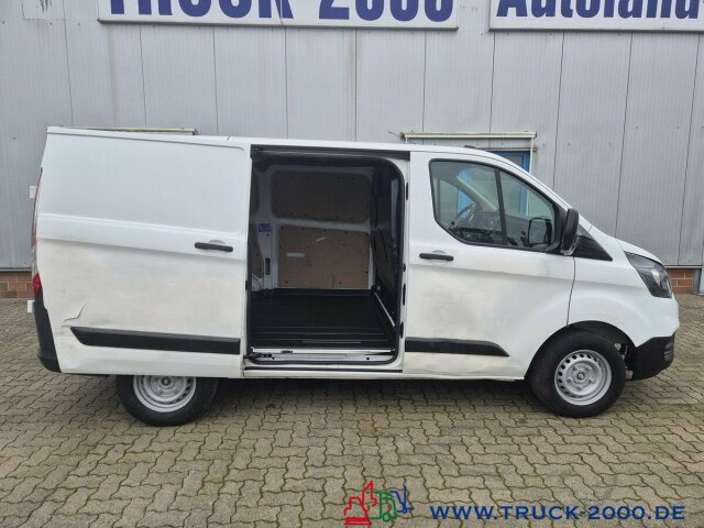 Ford Transit Custom 2.0 TDCi EURO 6 DAB Nur 95 TKM - Väike kaubik: pilt 2 Ford Transit Custom 2.0 TDCi EURO 6 DAB Nur 95 TKM - Väike kaubik: pilt 2