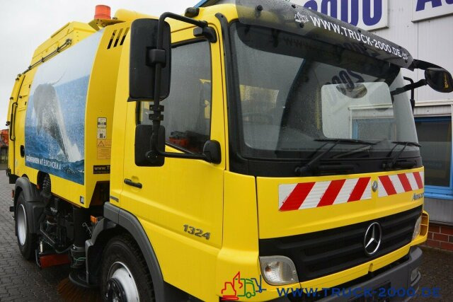 Mercedes-Benz Atego 1524 Faun Viajet 6 RL Besen rechts + links liising Mercedes-Benz Atego 1524 Faun Viajet 6 RL Besen rechts + links: pilt 7
