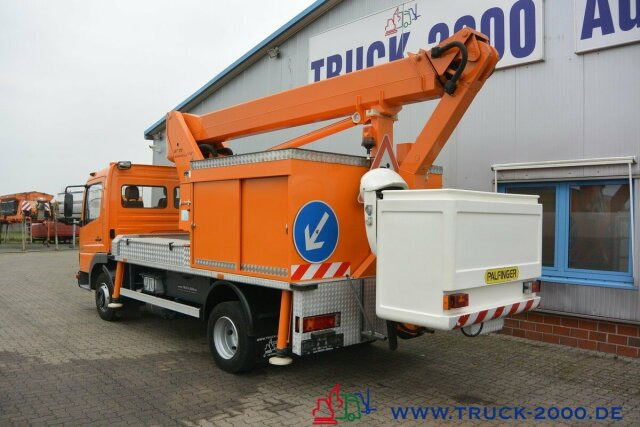 Veoautolt tõusev platvorm Mercedes-Benz Atego 815 Wumag WT170 17 m seitl. Auslage 11.3 m: pilt 10