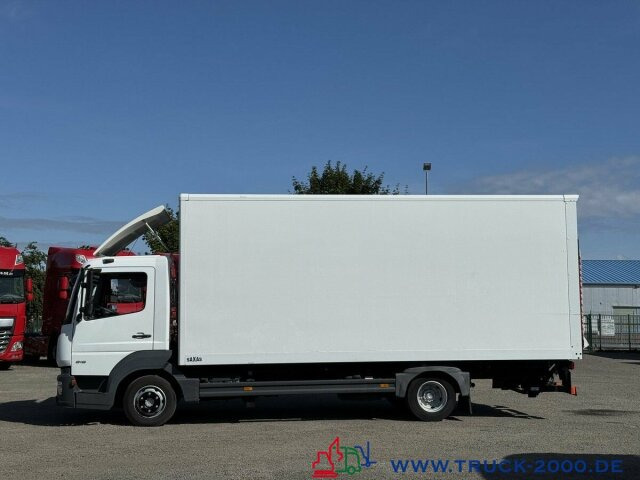 Mercedes-Benz Atego 818 Koffer LBW DHOLLANDIA 1.000kg 3 Sitze - Tarbesõiduk furgoon: pilt 2 Mercedes-Benz Atego 818 Koffer LBW DHOLLANDIA 1.000kg 3 Sitze - Tarbesõiduk furgoon: pilt 2