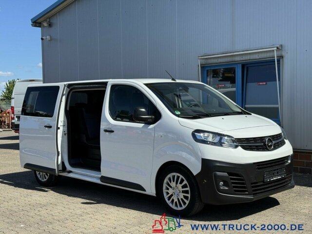 Opel Vivaro 9 Sitzer Klima vorne & hinten Navi + DAB - Väikebuss, Mikrobuss: pilt 4 Opel Vivaro 9 Sitzer Klima vorne & hinten Navi + DAB - Väikebuss, Mikrobuss: pilt 4