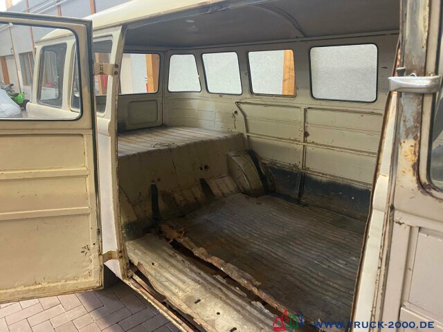 Volkswagen Bus mit Scheiben Restaurierungsobjekt Verzollt - Kaubik: pilt 4 Volkswagen Bus mit Scheiben Restaurierungsobjekt Verzollt - Kaubik: pilt 4