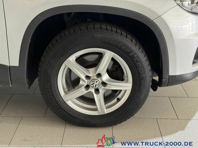 Volkswagen Tiguan 2.0 TDI 4Motion Automatik Klima - Maastur: pilt 3 Volkswagen Tiguan 2.0 TDI 4Motion Automatik Klima - Maastur: pilt 3