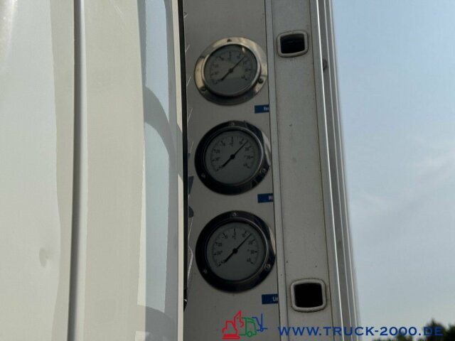 Volvo FE 18 280 3 Zonen Frisch- + Tiefkühler Carrier - Külmutiga veoauto: pilt 4 Volvo FE 18 280 3 Zonen Frisch- + Tiefkühler Carrier - Külmutiga veoauto: pilt 4