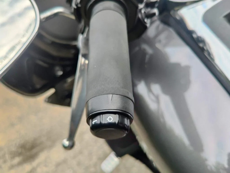 Harley-Davidson Electra Glide Ultra Limited 103" - Mootorratas: pilt 4 Harley-Davidson Electra Glide Ultra Limited 103" - Mootorratas: pilt 4