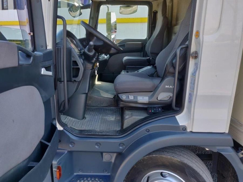 MAN TGL 12.210 Automaat euro4 - Kasti veoauto: pilt 5 MAN TGL 12.210 Automaat euro4 - Kasti veoauto: pilt 5