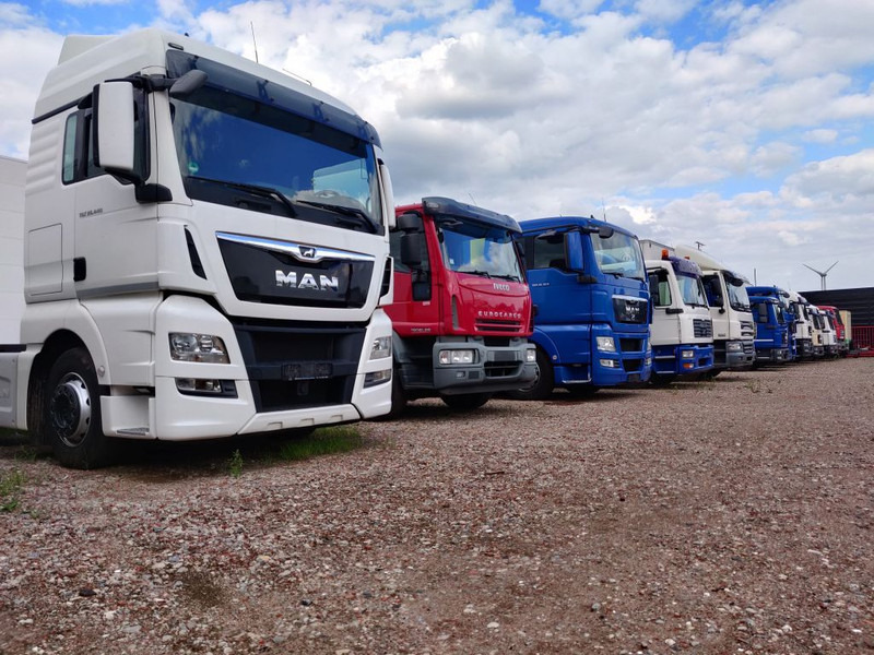 MAN Wij zoeken vrachtwagens / kranen / containersystemen - Kasti veoauto: pilt 4 MAN Wij zoeken vrachtwagens / kranen / containersystemen - Kasti veoauto: pilt 4