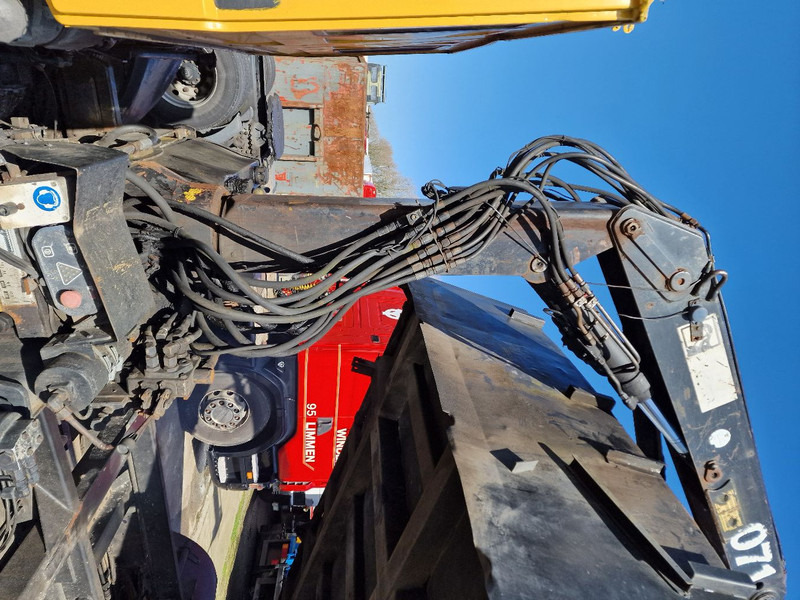 DAF 1700 TURBO - Kallurauto: pilt 5 DAF 1700 TURBO - Kallurauto: pilt 5
