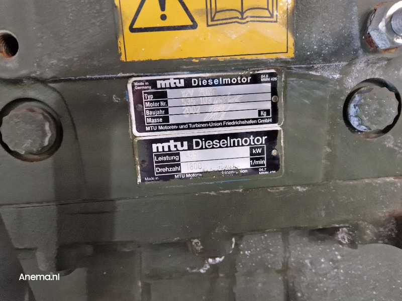 MTU (MERCEDES-BENZ) 12V 2000 - Mootor: pilt 2 MTU (MERCEDES-BENZ) 12V 2000 - Mootor: pilt 2