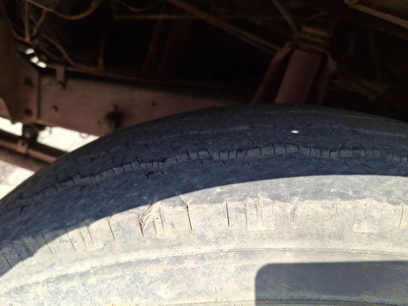 Mercedes-Benz 1113 - Kabiinišassiiga veoauto: pilt 4 Mercedes-Benz 1113 - Kabiinišassiiga veoauto: pilt 4