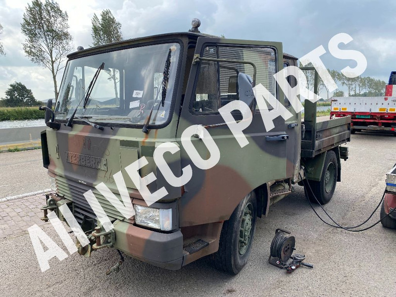 Terberg F750 4x4 - Kasti veoauto: pilt 1 Terberg F750 4x4 - Kasti veoauto: pilt 1