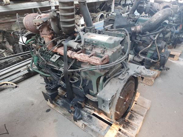 Volvo D7C250 - Mootor - Buss: pilt 2 Volvo D7C250 - Mootor - Buss: pilt 2