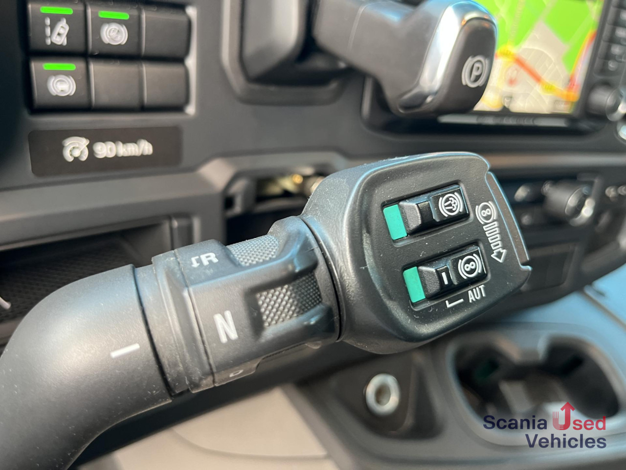 SCANIA P 320 B6x2*4NB RETARDER FULL AIR 8T 7.2x2.5x2.35M - Kasti veoauto: pilt 5 SCANIA P 320 B6x2*4NB RETARDER FULL AIR 8T 7.2x2.5x2.35M - Kasti veoauto: pilt 5