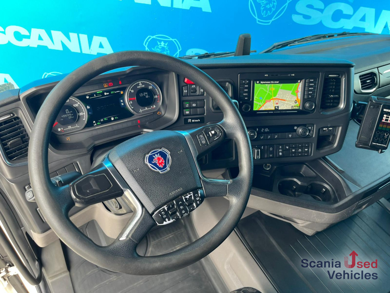 SCANIA R 410 B6x2*4NB LNG RETARDER FRIGO CHEREAU 765x250x - Külmutiga veoauto: pilt 2 SCANIA R 410 B6x2*4NB LNG RETARDER FRIGO CHEREAU 765x250x - Külmutiga veoauto: pilt 2