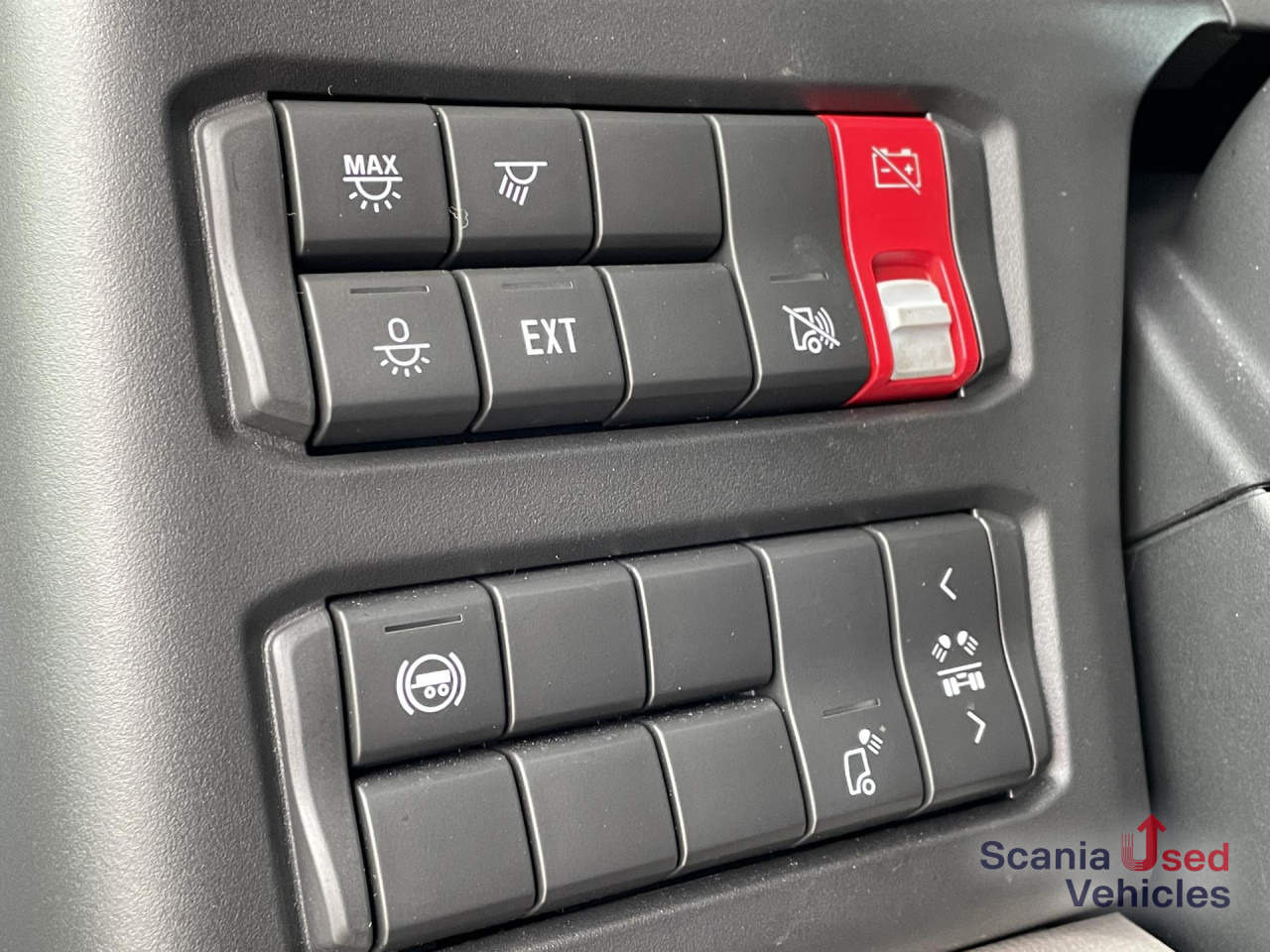 SCANIA R 460 A4x2EB MEGA RETARDER DIFF-L 48DKM SMART2 - Sadulveok: pilt 4 SCANIA R 460 A4x2EB MEGA RETARDER DIFF-L 48DKM SMART2 - Sadulveok: pilt 4