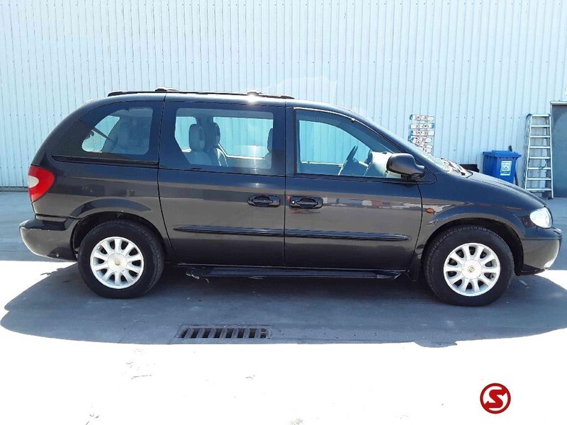 Chrysler Voyager tdi - Auto: pilt 4 Chrysler Voyager tdi - Auto: pilt 4