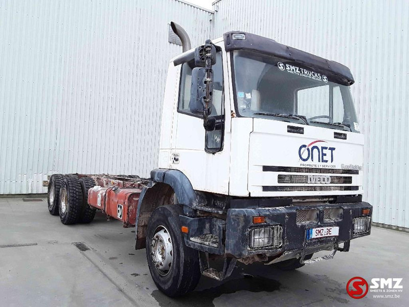 Iveco 260 260 E 34 - Kabiinišassiiga veoauto: pilt 1 Iveco 260 260 E 34 - Kabiinišassiiga veoauto: pilt 1