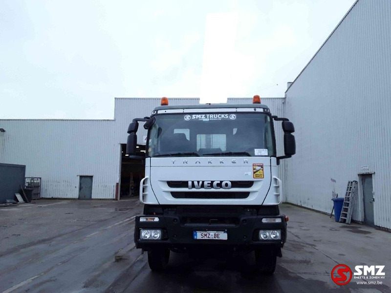 Iveco Trakker 360 6x4 manual chassis - Madelveok/ Platvormveok, Kraanaga veoauto: pilt 2 Iveco Trakker 360 6x4 manual chassis - Madelveok/ Platvormveok, Kraanaga veoauto: pilt 2