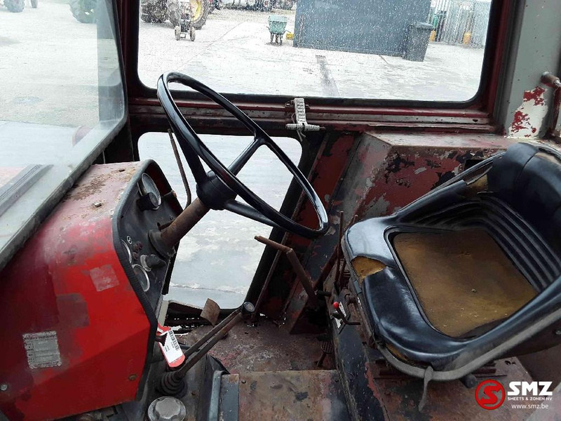 Traktor Massey Ferguson 560: pilt 7