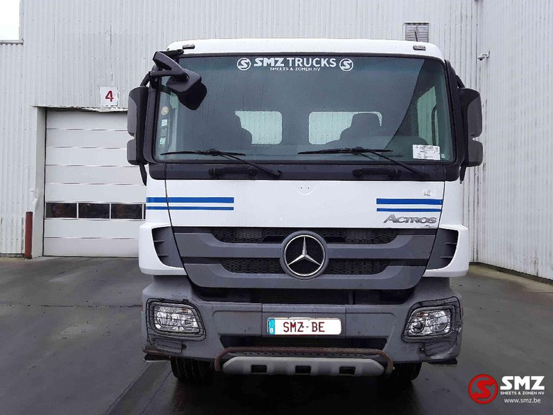 Mercedes-Benz Actros 2636 6x4 manual - Konteinerveduk/ Tõstukiga veoauto: pilt 2 Mercedes-Benz Actros 2636 6x4 manual - Konteinerveduk/ Tõstukiga veoauto: pilt 2