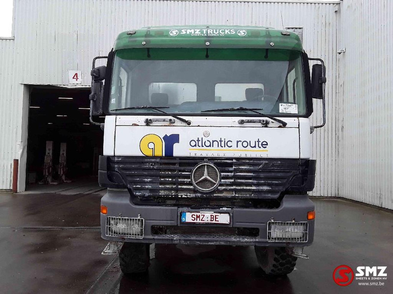 Mercedes-Benz Actros 3335 6x6 88000km manual - Betoonipump: pilt 2 Mercedes-Benz Actros 3335 6x6 88000km manual - Betoonipump: pilt 2