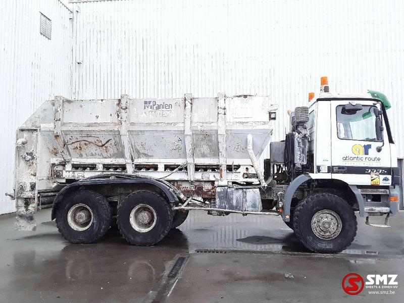 Mercedes-Benz Actros 3335 6x6 88000km manual - Betoonipump: pilt 4 Mercedes-Benz Actros 3335 6x6 88000km manual - Betoonipump: pilt 4