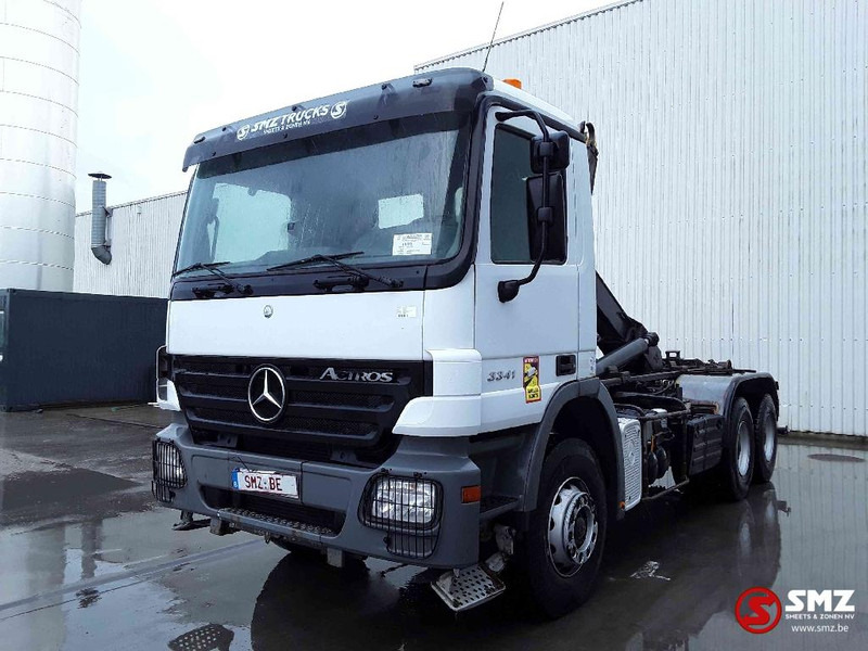 Mercedes-Benz Actros 3341 manual lames - Konteinerveduk/ Tõstukiga veoauto: pilt 3 Mercedes-Benz Actros 3341 manual lames - Konteinerveduk/ Tõstukiga veoauto: pilt 3