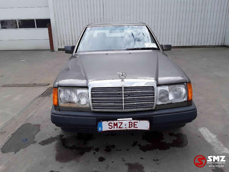 Mercedes-Benz  - Auto: pilt 2 Mercedes-Benz  - Auto: pilt 2