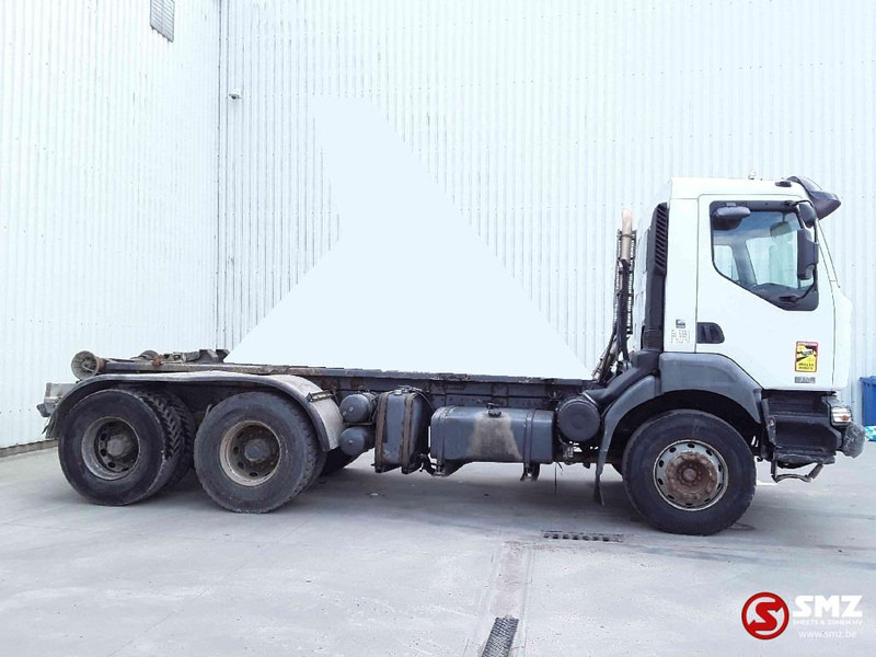 Renault Kerax 370 steel lames - Kabiinišassiiga veoauto: pilt 4 Renault Kerax 370 steel lames - Kabiinišassiiga veoauto: pilt 4