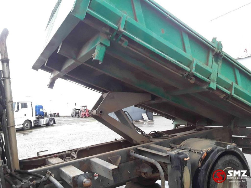 Kallurauto, Kraanaga veoauto Renault Midlum 210 Hiab 102 manual pump: pilt 10