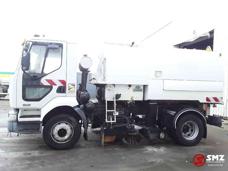Renault Midlum 220 - Tänavapühkimismasin: pilt 5 Renault Midlum 220 - Tänavapühkimismasin: pilt 5