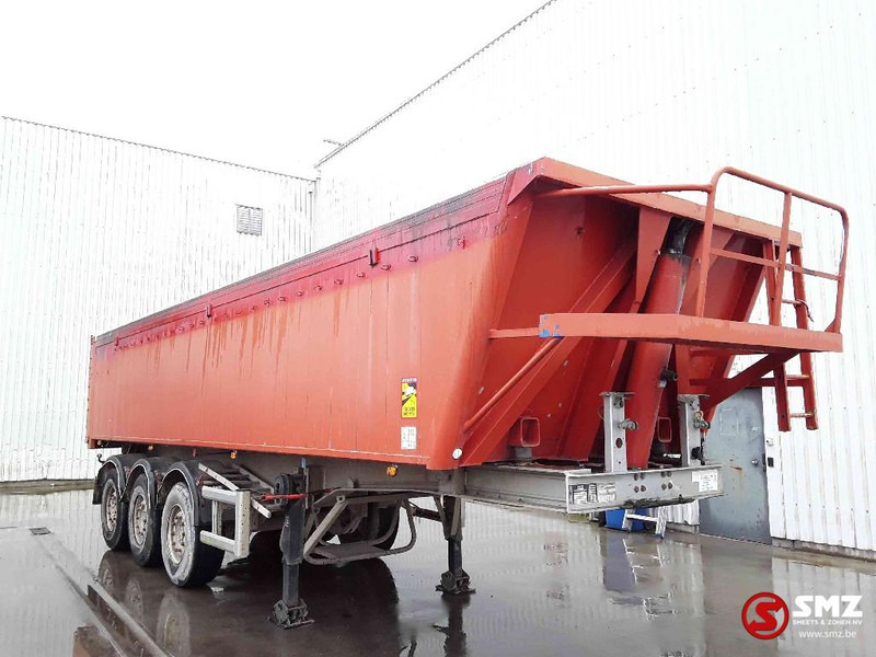 Stas Oplegger - Kallur-poolhaagis: pilt 1 Stas Oplegger - Kallur-poolhaagis: pilt 1