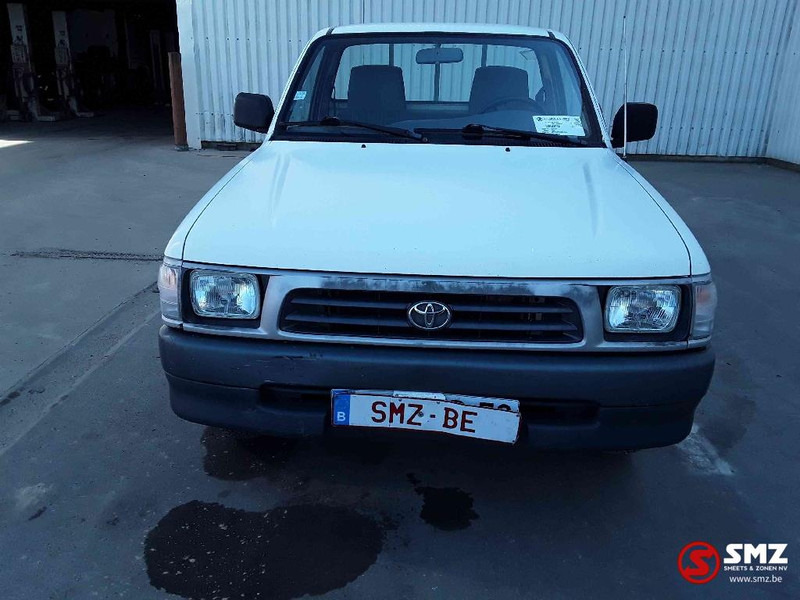 Toyota Hilux - Auto: pilt 2 Toyota Hilux - Auto: pilt 2
