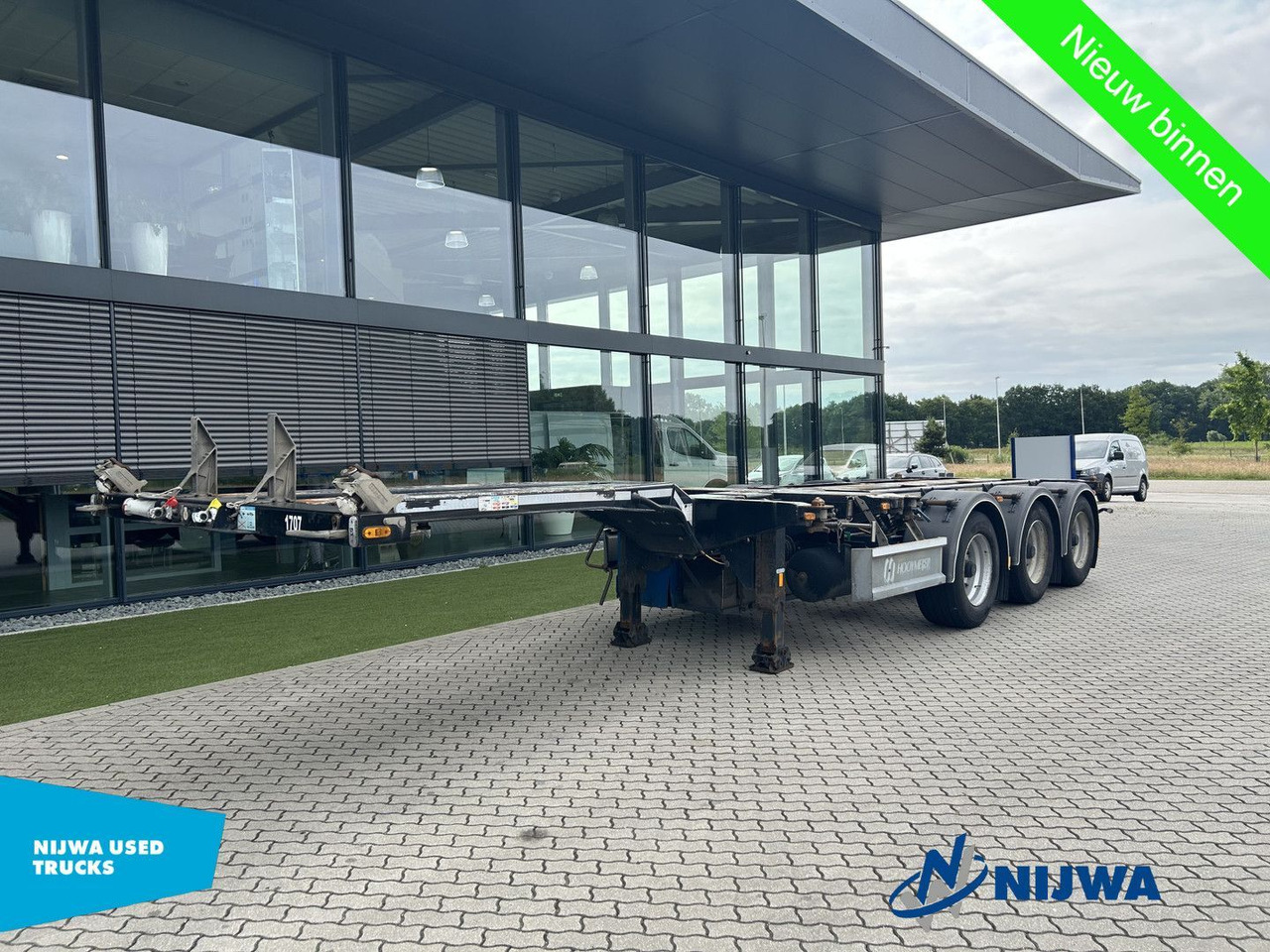 D-TEC FLEXITRAILER 20-30-40-45 ft containers + Genset - Konteinerveduk/ Tõstukiga poolhaagis: pilt 1 D-TEC FLEXITRAILER 20-30-40-45 ft containers + Genset - Konteinerveduk/ Tõstukiga poolhaagis: pilt 1