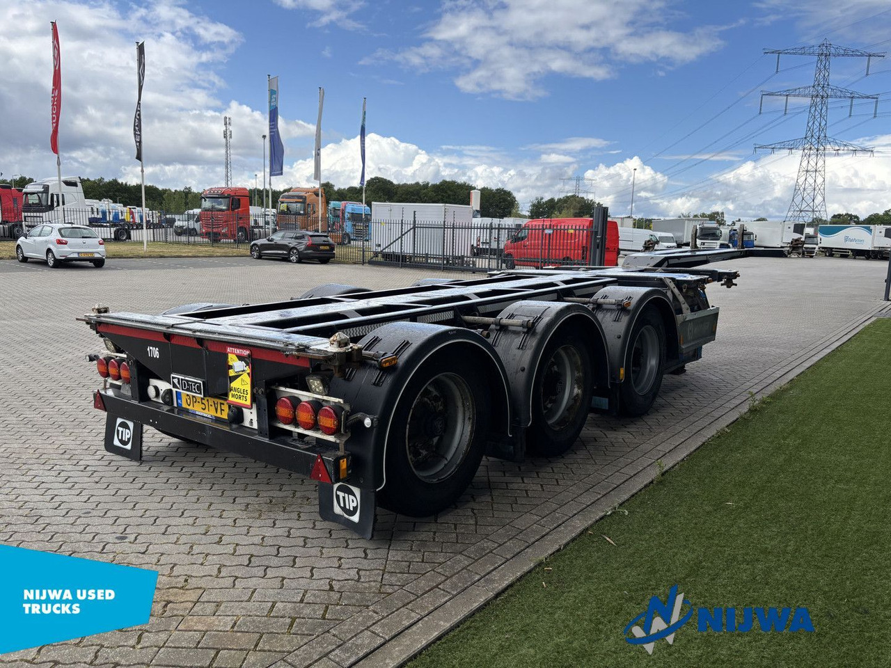 D-TEC FLEXITRAILER 20-30-40-45 ft containers + Genset - Konteinerveduk/ Tõstukiga poolhaagis: pilt 3 D-TEC FLEXITRAILER 20-30-40-45 ft containers + Genset - Konteinerveduk/ Tõstukiga poolhaagis: pilt 3