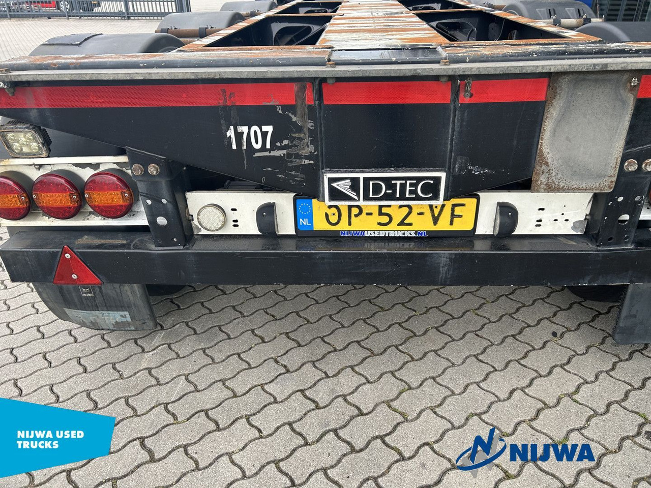 D-TEC FLEXITRAILER 20-30-40-45 ft containers + Genset - Konteinerveduk/ Tõstukiga poolhaagis: pilt 5 D-TEC FLEXITRAILER 20-30-40-45 ft containers + Genset - Konteinerveduk/ Tõstukiga poolhaagis: pilt 5