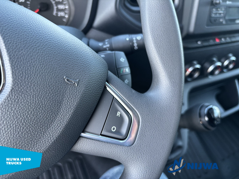 Uus Väike kaubik Renault Master 135 L3H2 Parkeersensoren + Cruise control: pilt 10