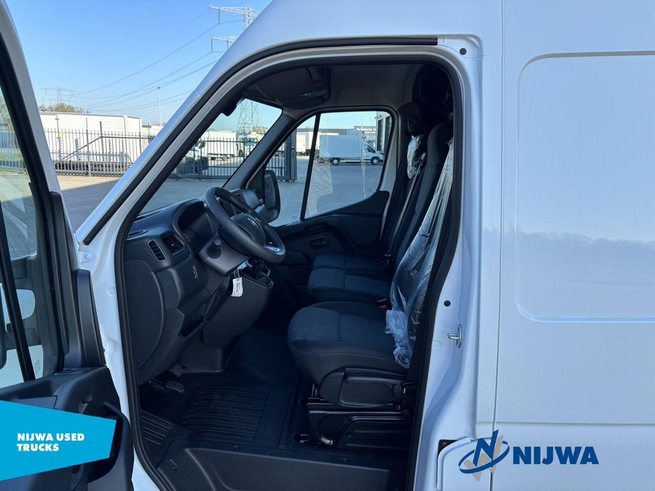 Renault Master 135 L3H2 Parkeersensoren + Cruise control - Väike kaubik: pilt 5 Renault Master 135 L3H2 Parkeersensoren + Cruise control - Väike kaubik: pilt 5
