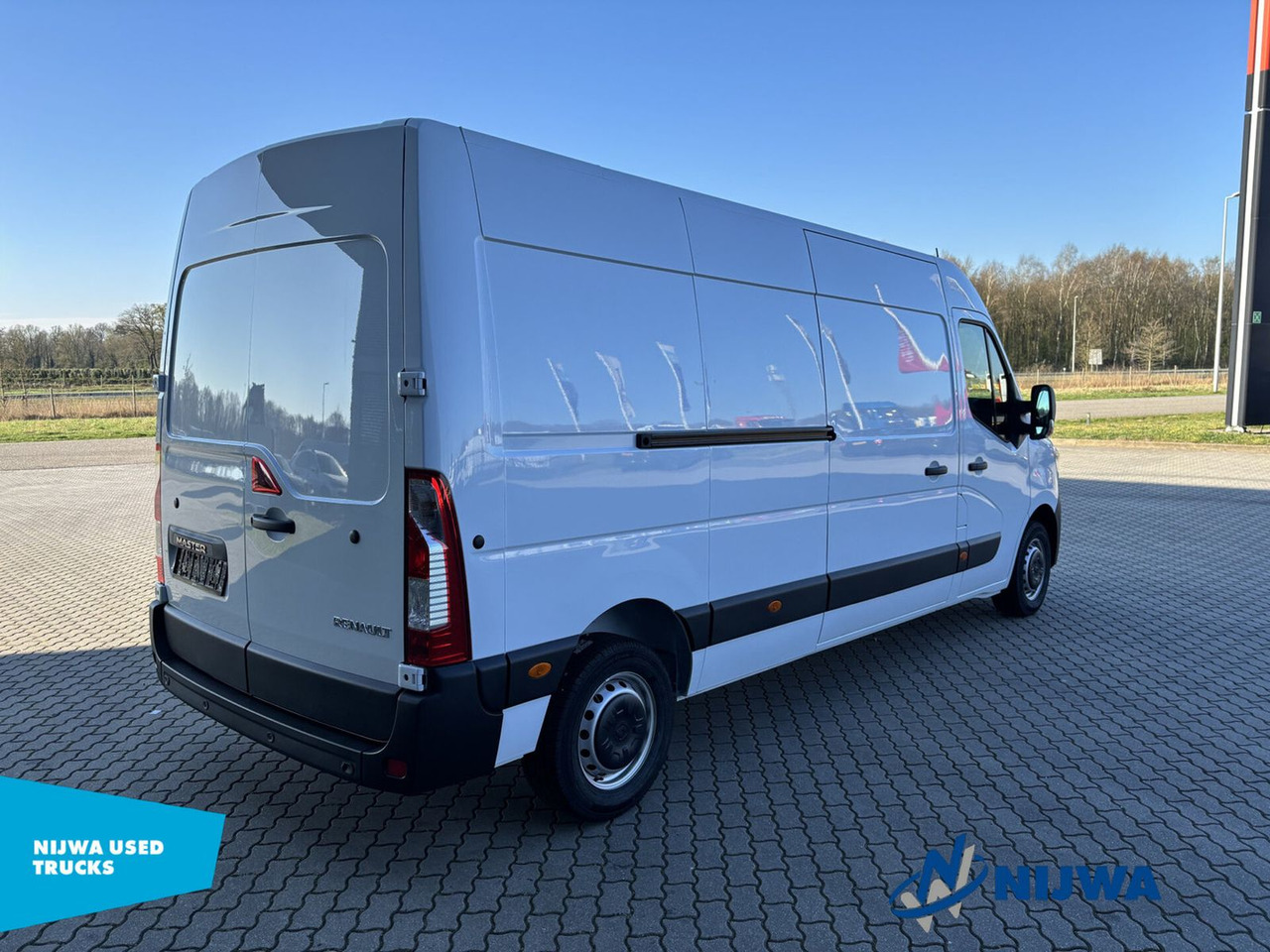 Renault Master 135 L3H2 Parkeersensoren + Cruise control - Väike kaubik: pilt 3 Renault Master 135 L3H2 Parkeersensoren + Cruise control - Väike kaubik: pilt 3