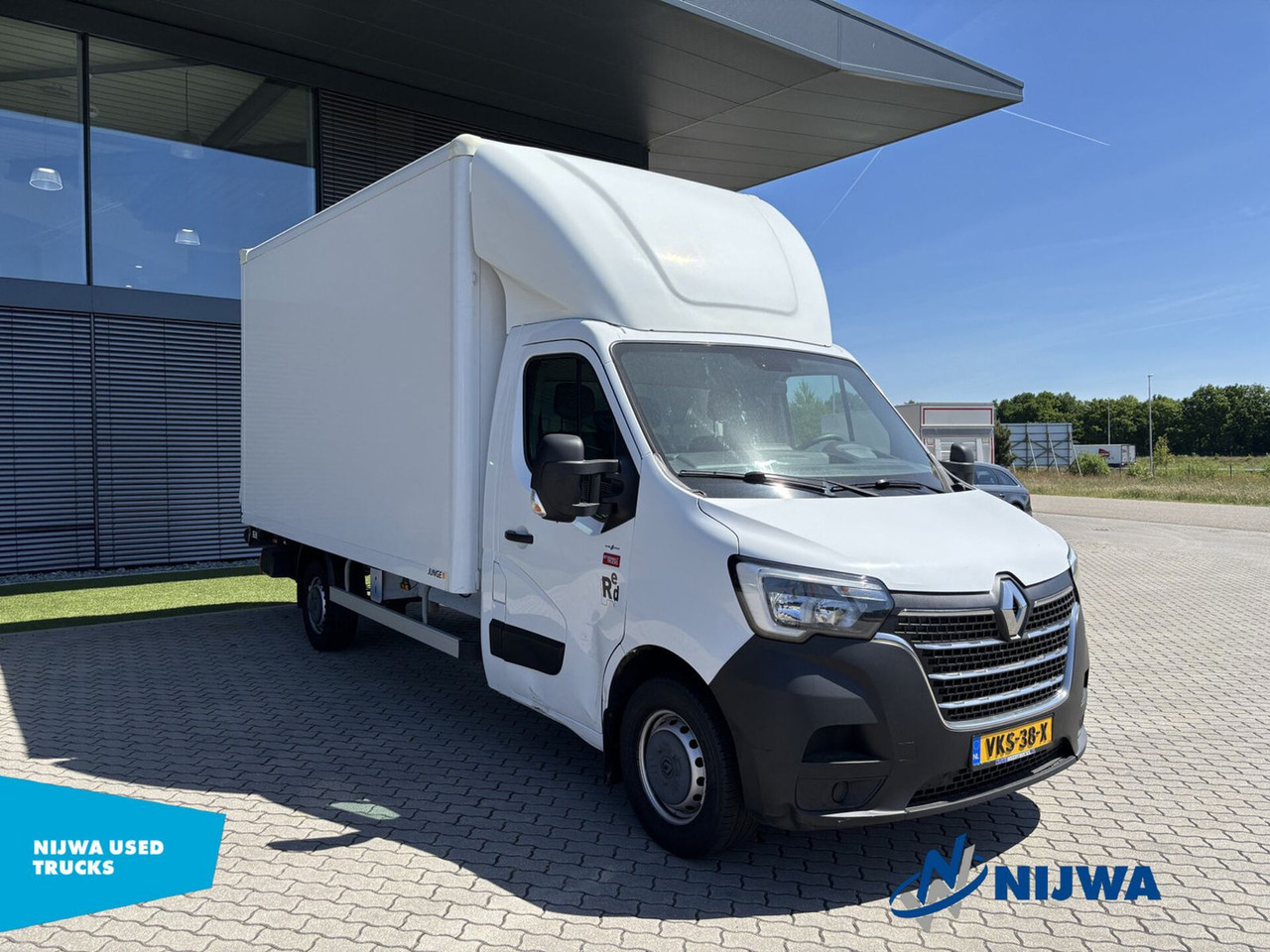 Renault Master T35 145 Laadklep + Airco - Kabiinišassiiga veoauto: pilt 2 Renault Master T35 145 Laadklep + Airco - Kabiinišassiiga veoauto: pilt 2
